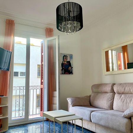 Elegantniy Poble Sec Apartment Barcelona Ngoại thất bức ảnh