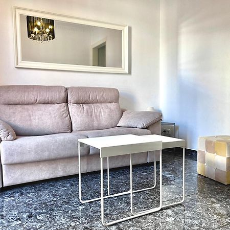 Elegantniy Poble Sec Apartment Barcelona Ngoại thất bức ảnh